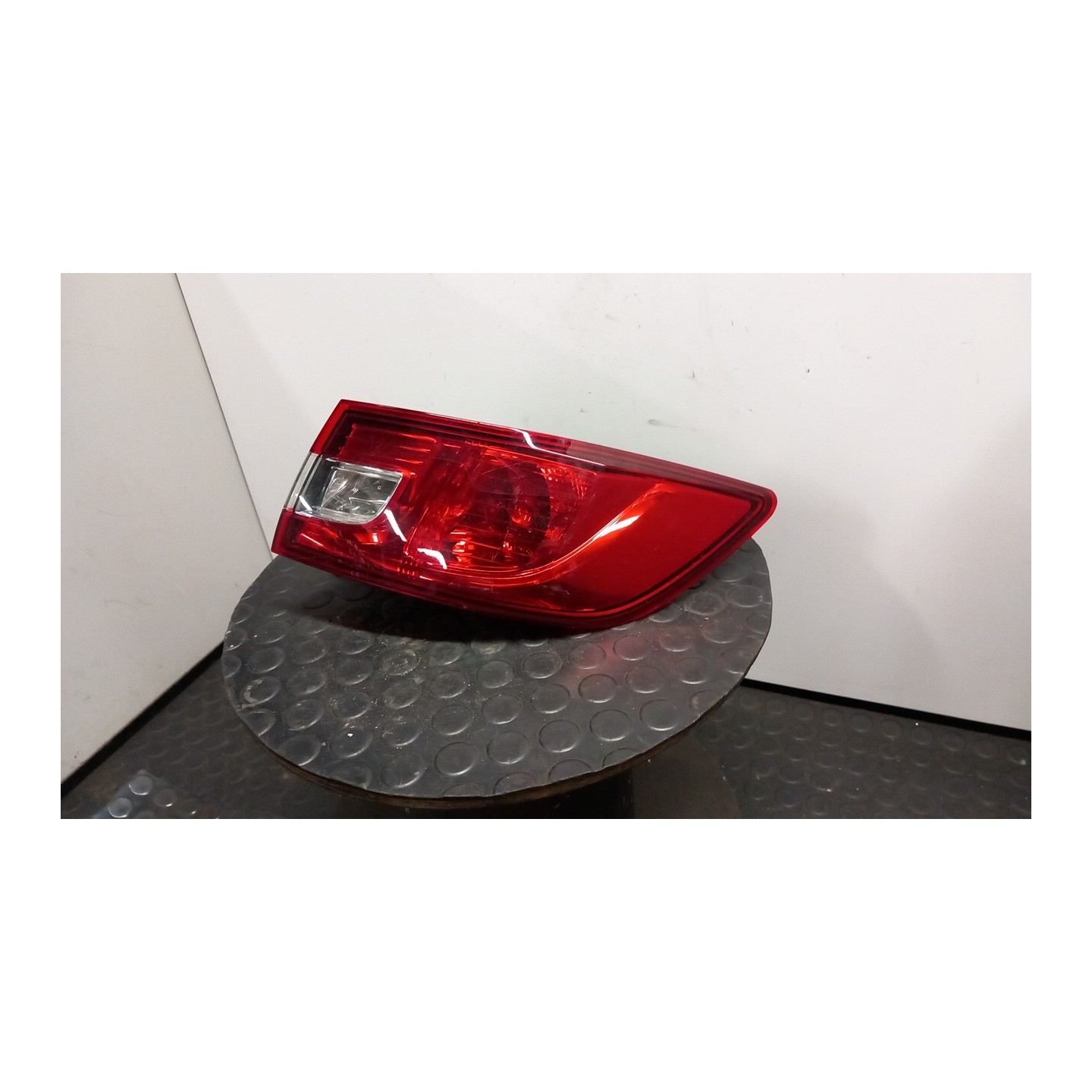 FANALE POST. PARTE EST. DX. 035 RENAULT CLIO 4A SERIE (07/12-12/16) K9KC6 265502631R
