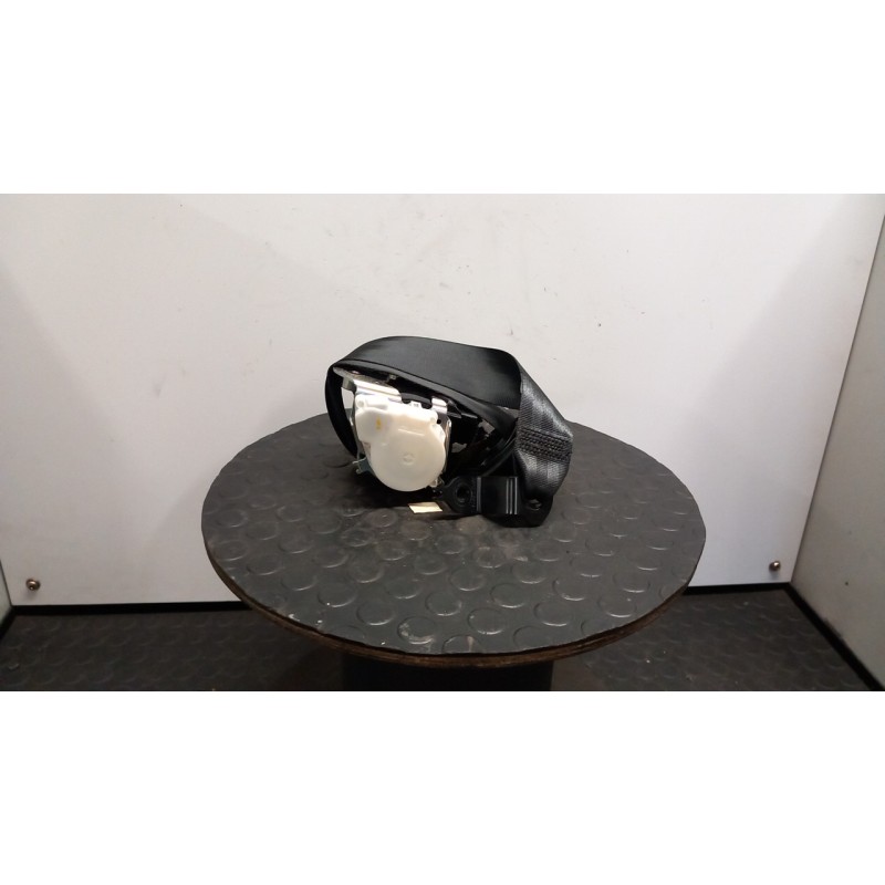 CINTURA DI SICUREZZA ANT. DX. 049 VOLKSWAGEN POLO (6R) (05/09-10/14) CFW 6R3857706ARAA