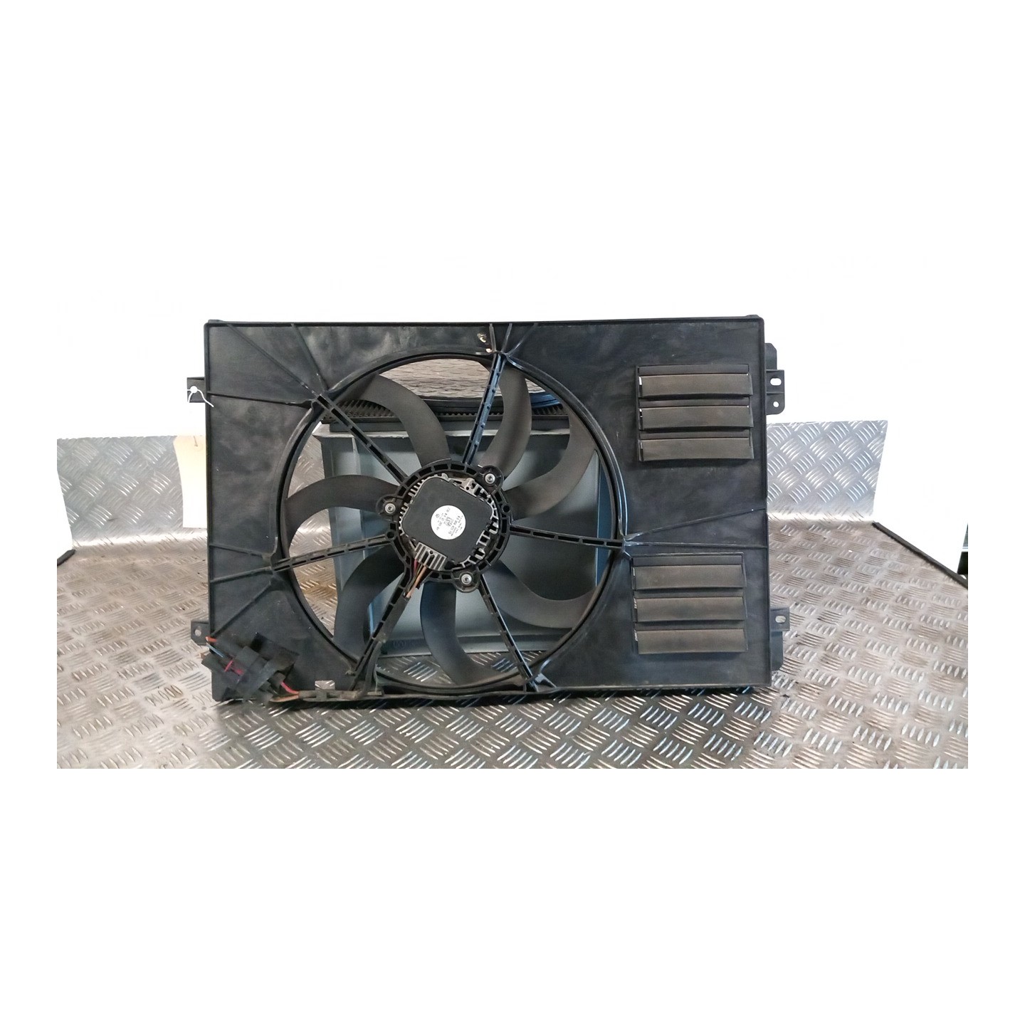 ELETTROVENTOLA 400W 410MM BROSE 095 VOLKSWAGEN GOLF (5K/AJ) (09/08-) CAY 1K0959455FB