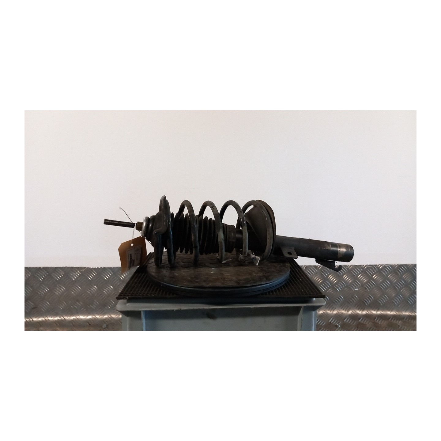 AMMORTIZZATORE ANT. SX. 015 FORD PUMA (CCE) (02/97-07/02) MHA 1139703