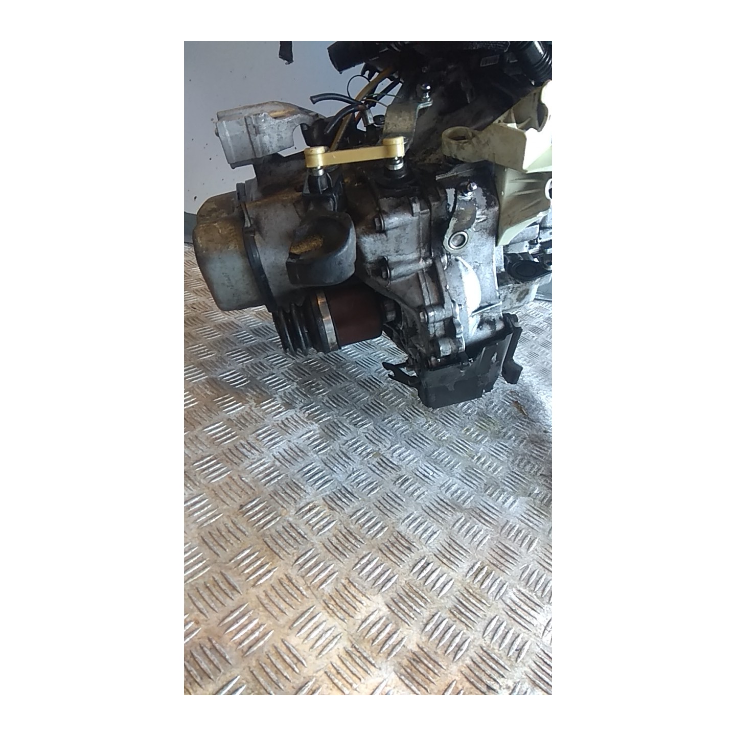 CAMBIO COMPL. 034 PEUGEOT 207 (04/06-06/09) 8HZ 2222TP