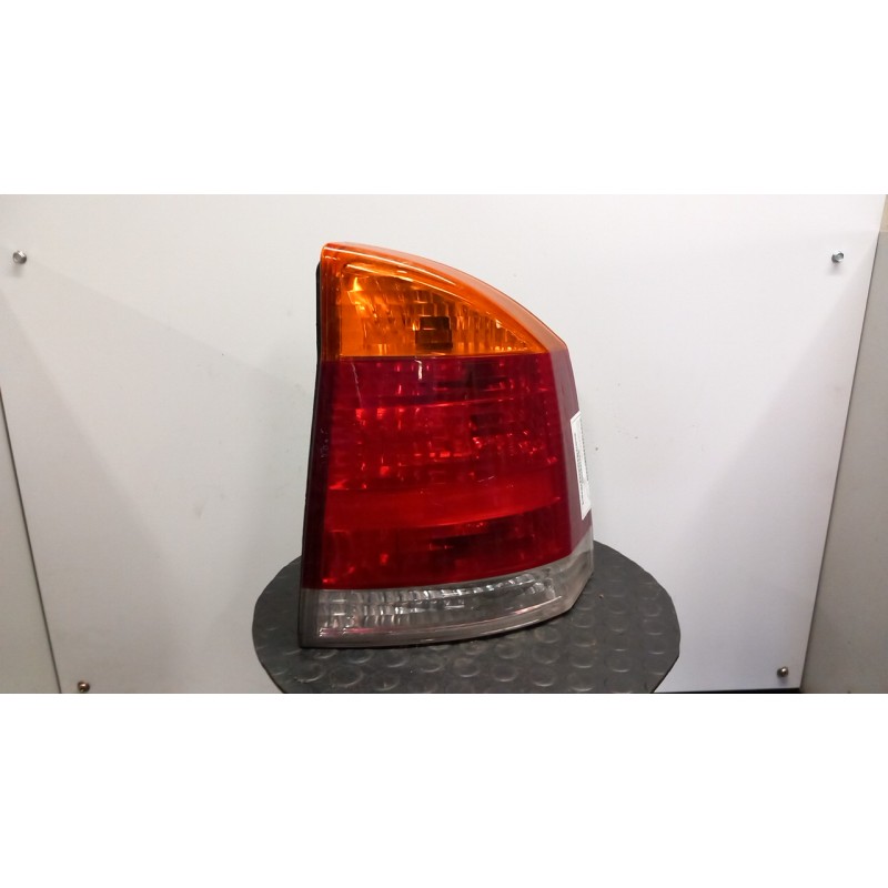 FANALE POST. C/RO GIALLO DX. 047 OPEL VECTRA (Z02) (03/02-12/05) Y20DTH 93174904
