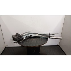 ALZACRISTALLO ELETTR. PORTA ANT. SX. 051 OPEL COMBO (X01) (11/01-01/12) Z17DTH 93186828