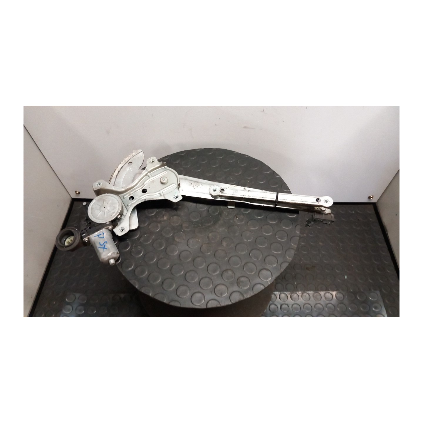 ALZACRISTALLO ELETTR. PORTA POST. SX. 061 DAIHATSU TERIOS 2A SERIE (04/06-06/13) 3SZ 69804B4010