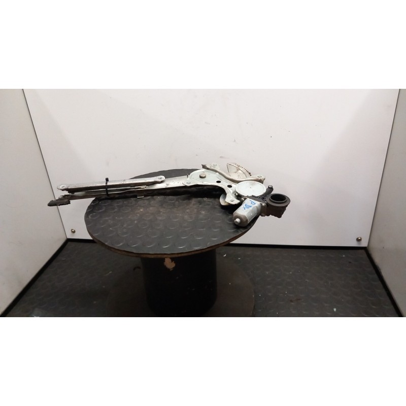 ALZACRISTALLO ELETTR. PORTA POST. DX. 062 DAIHATSU TERIOS 2A SERIE (04/06-06/13) 3SZ 69803B4010