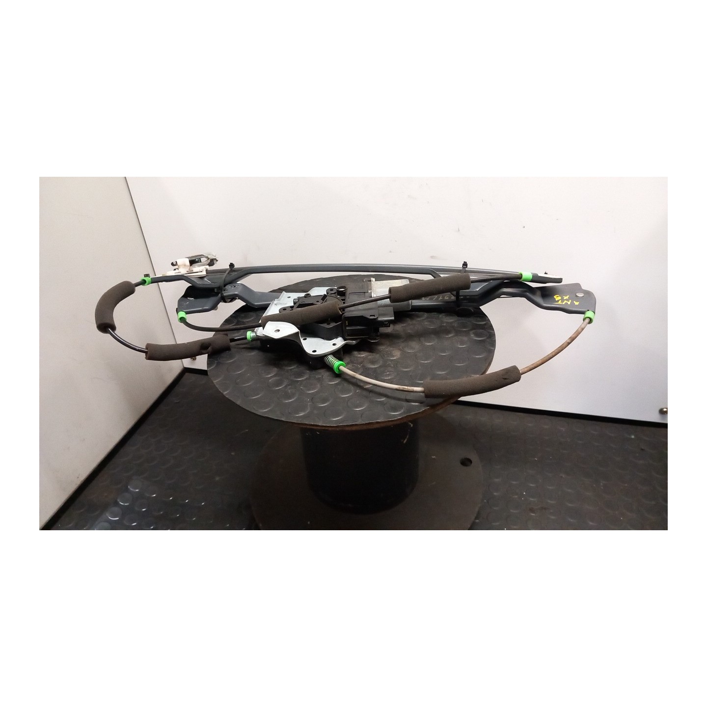ALZACRISTALLO ELETTR. PORTA ANT. SX. 070 SSANGYONG KYRON/NEW KYRON (11/05-) 664950 7231109002