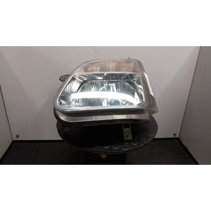 PROIETTORE T.3G000001- SX. 082 OPEL AGILA (H00) (04/00-09/04) Z12XE 9212210