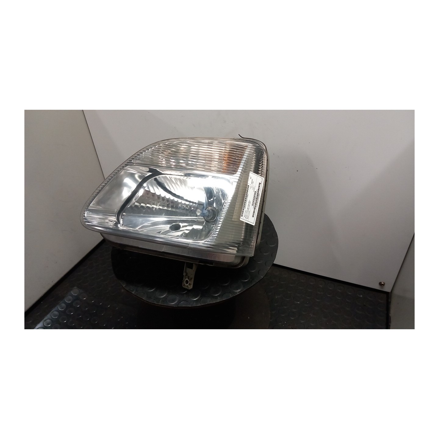 PROIETTORE T.3G000001- SX. 082 OPEL AGILA (H00) (04/00-09/04) Z12XE 9212210