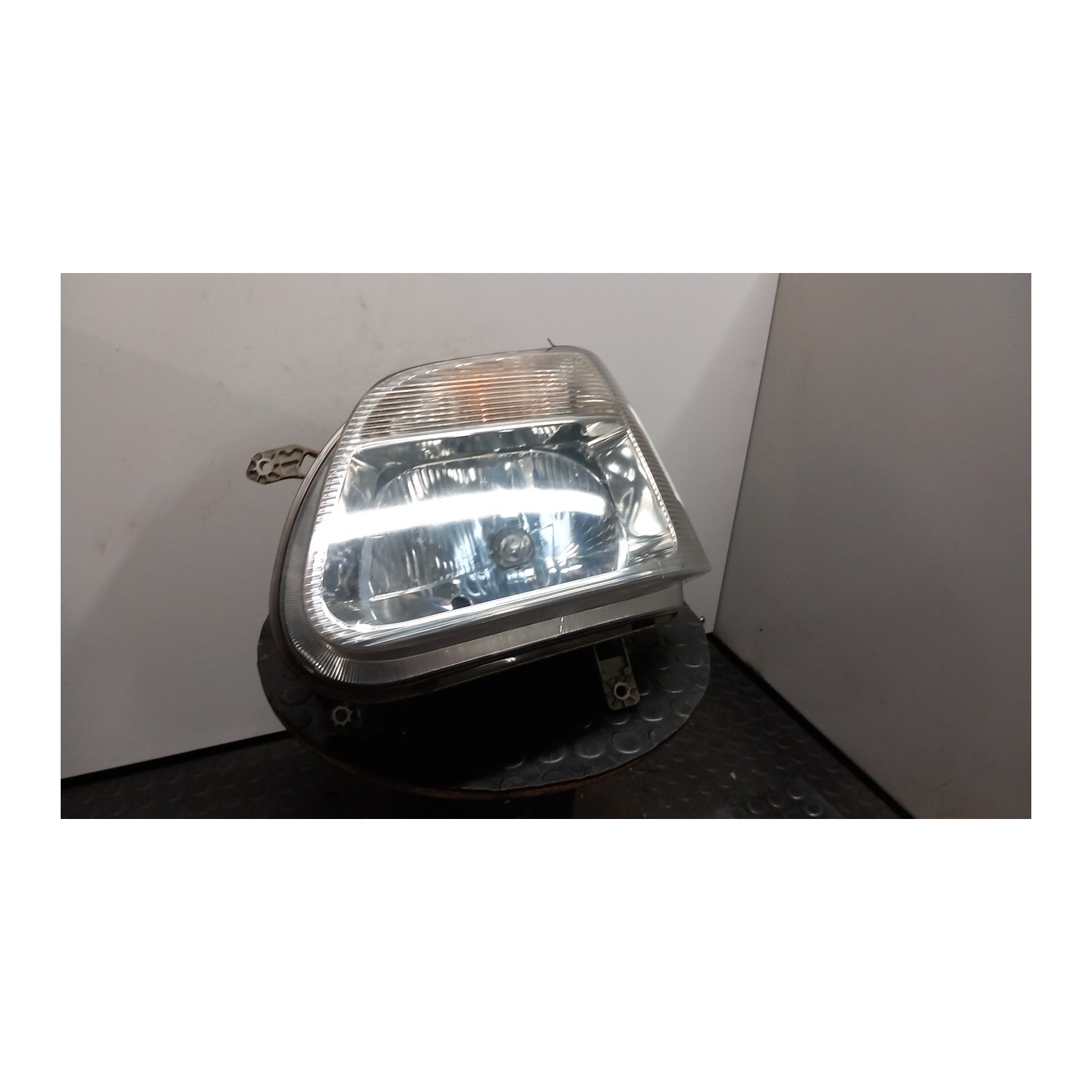 PROIETTORE T.3G000001- SX. 082 OPEL AGILA (H00) (04/00-09/04) Z12XE 9212210