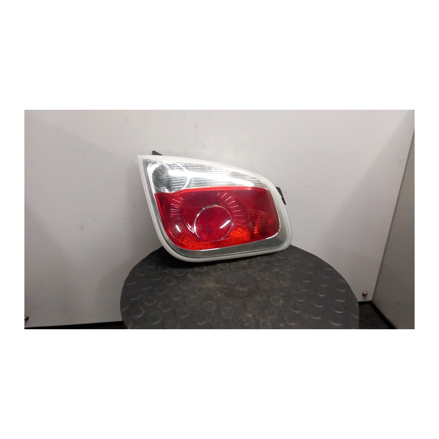 FANALE POST. DX. 098 FIAT 500 (3P) (07/07-01/15) 169A1000 51885544