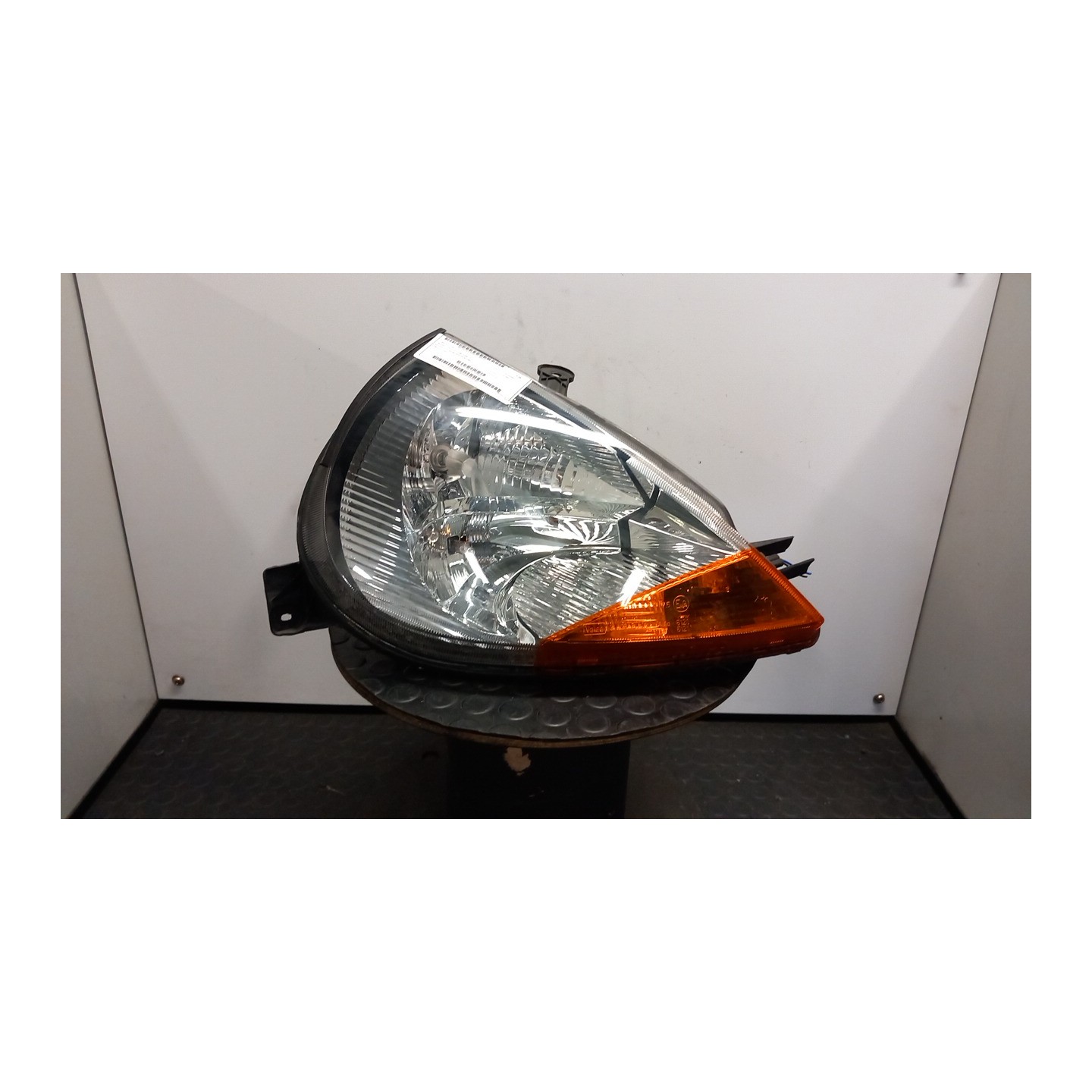 PROIETTORE DX. 122 FORD KA (CCQ) (11/96-10/08) J4S 1079423
