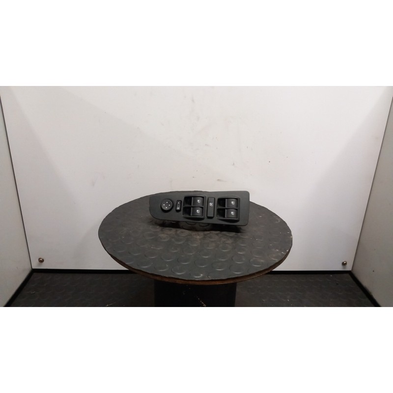 BLOCCO COMANDI ALZACRISTALLI E RETROVISORI EST. DISAPPANNAMENTO SX. 155 LANCIA DELTA (TH) (06/08-03/11) 198A2000 735541711