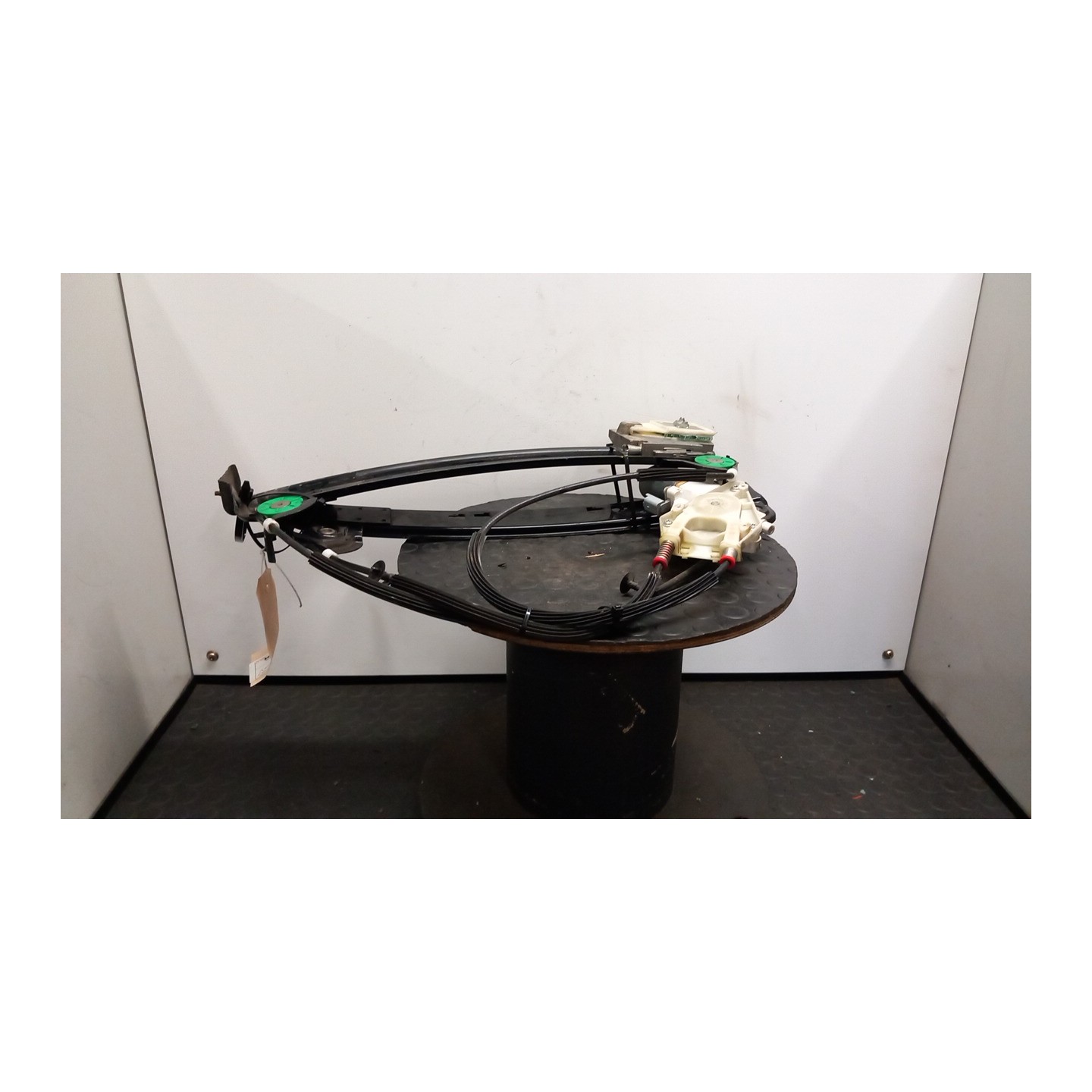 ALZACRISTALLO ELETTR. PORTA ANT. C/MOTORINO SX. 009 NISSAN MICRA (CK12E) (11/05-) CR14 80701BC00B