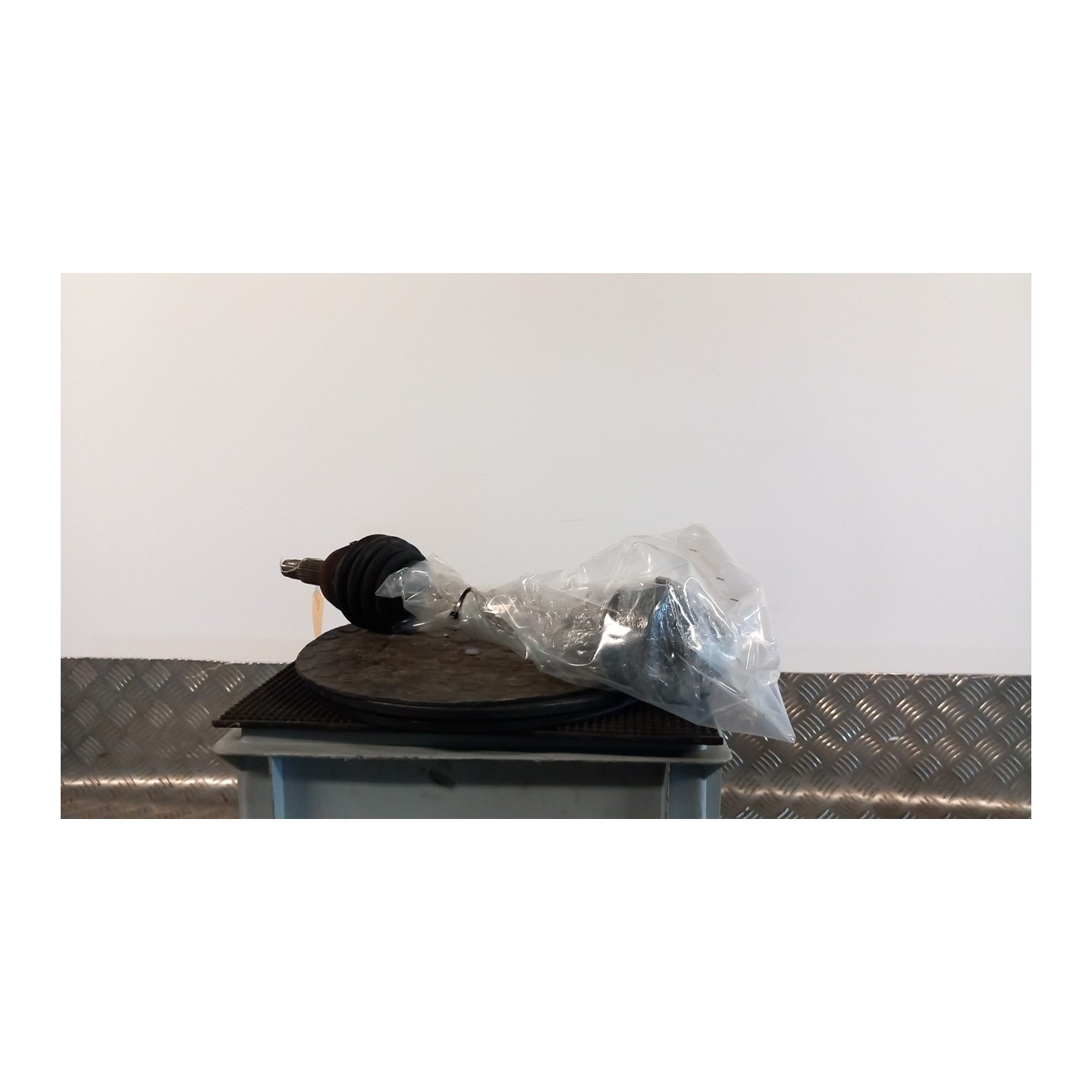 SEMIALBERO ANT. COMPL. ROTAZIONE SX. 031 FORD KA (CCQ) (11/96-10/08) J4S 1059534