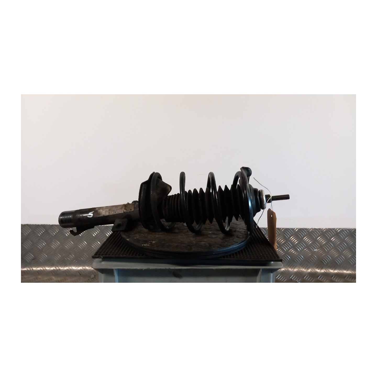 AMMORTIZZATORE ANT. SX. 036 FORD KA (CCQ) (11/96-10/08) J4S 1102643