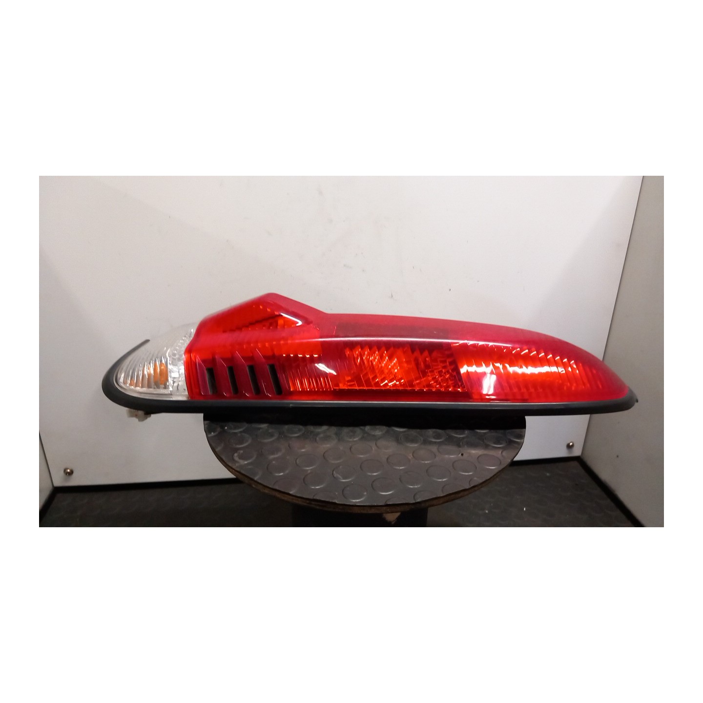 FANALE POST. DX. 044 DAIHATSU TERIOS 1A SERIE (09/97-10/06) K3 8155087405000