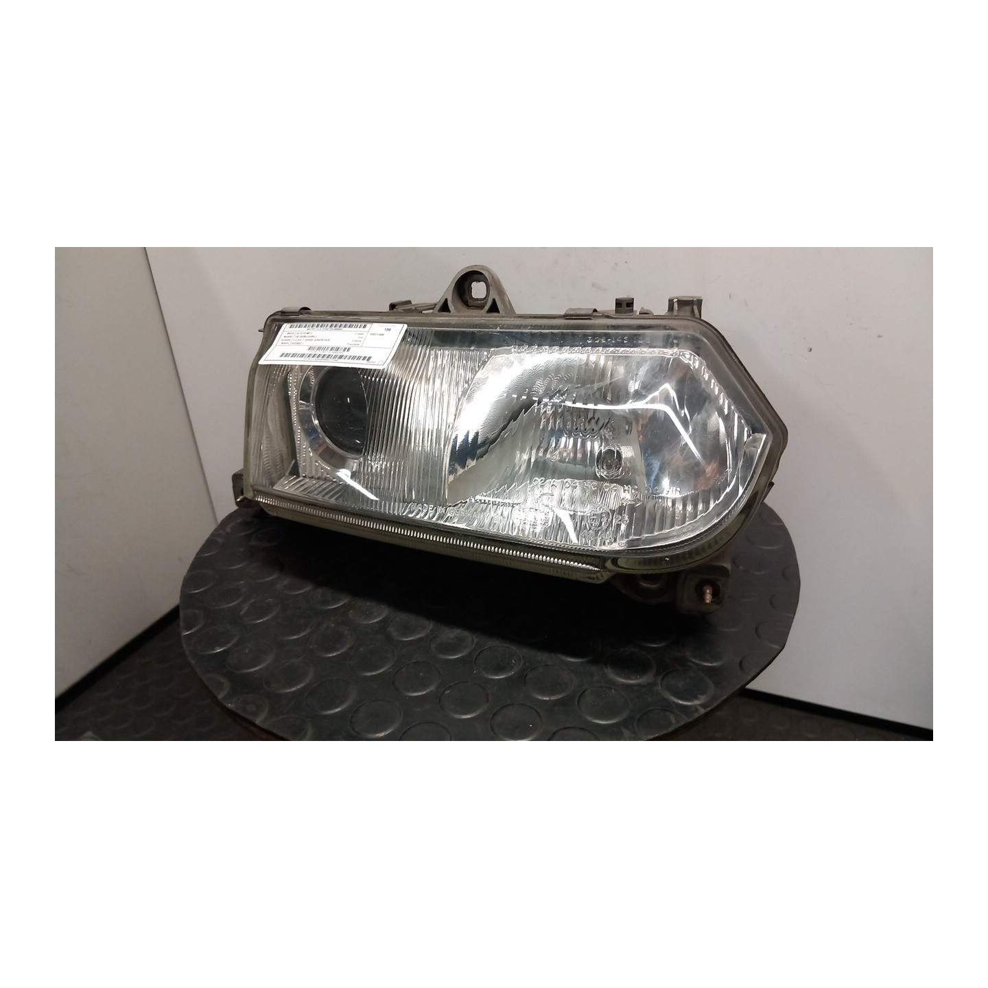 PROIETTORE DX. 058 ALFA ROMEO 146 (05/95-03/99) AR33503 60587937