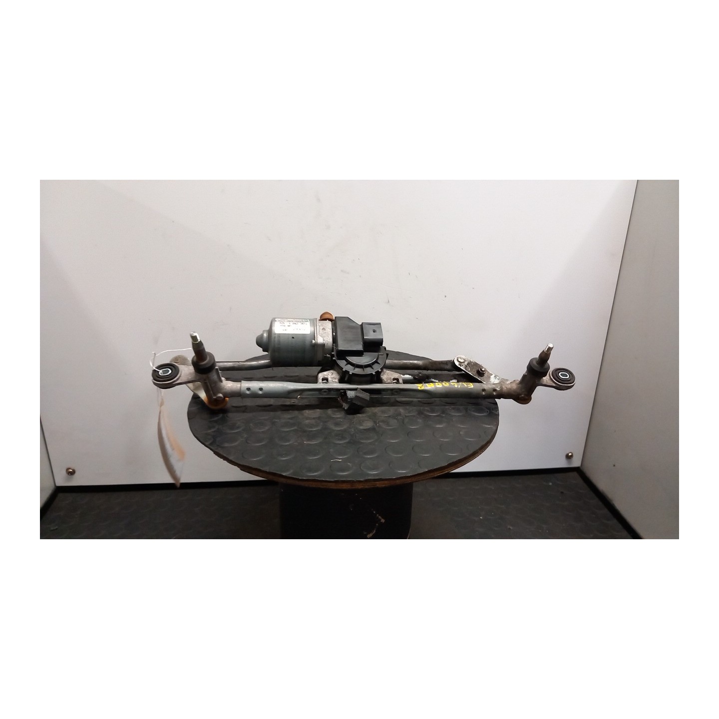 MECCANISMO TERGIPARABREZZA CON MOTORINO 071 FIAT PANDA (33) (12/11-04/17) 312A2000 52024852