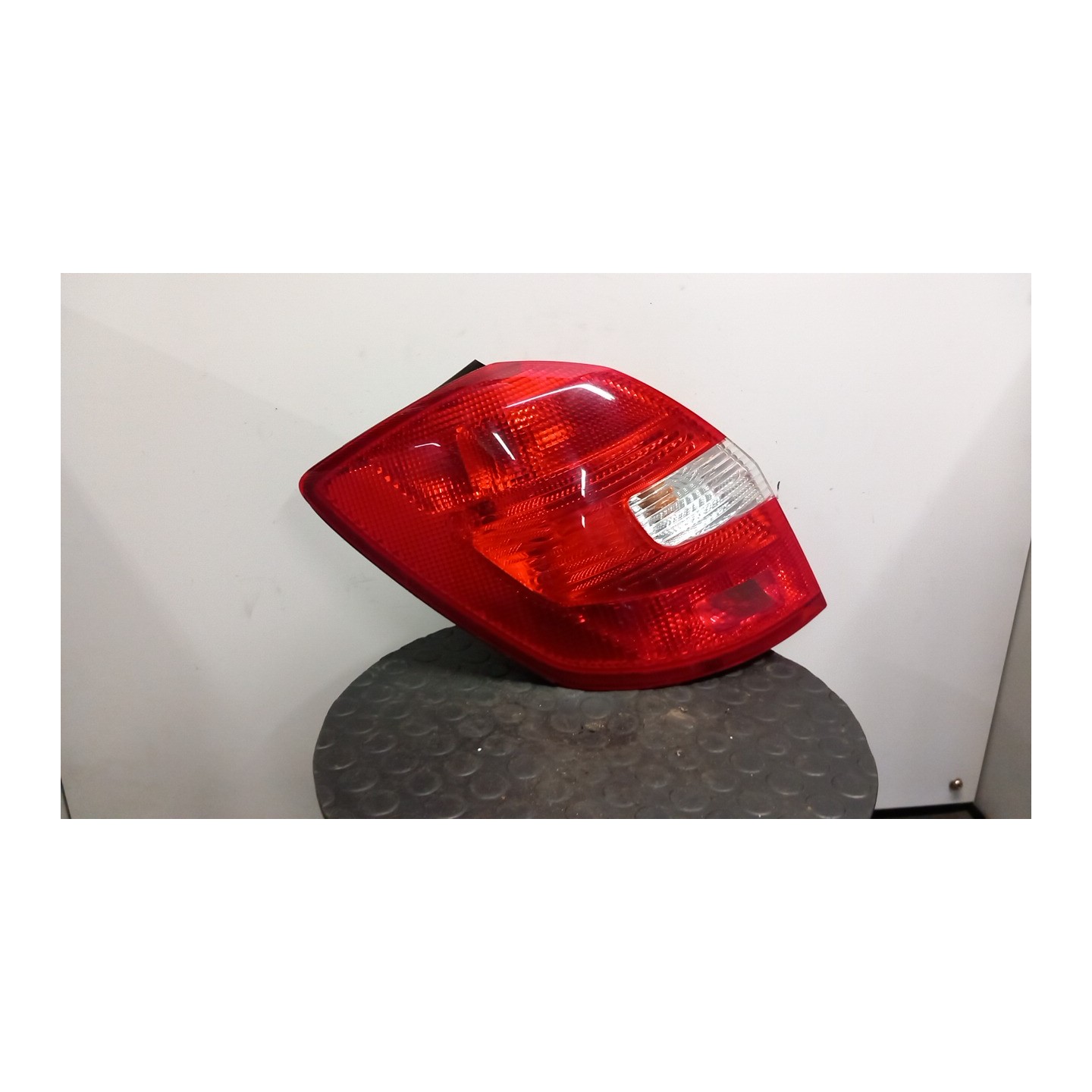 FANALE POST. SX. 086 SKODA FABIA (54) (04/07-03/15) CGP 5J6945111
