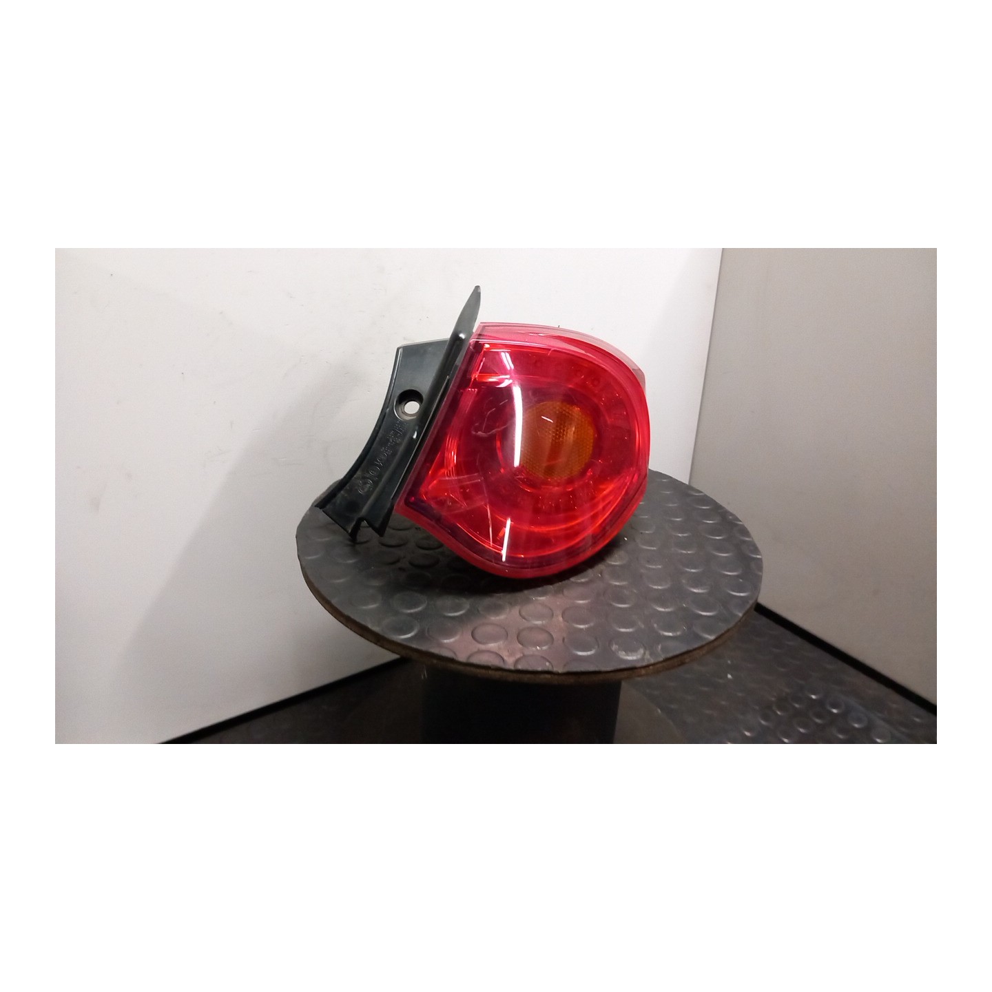 FANALE POST. PARTE EST. DX. 089 ALFA ROMEO GIULIETTA (X7) (03/10-10/13) 940A3000 50513612