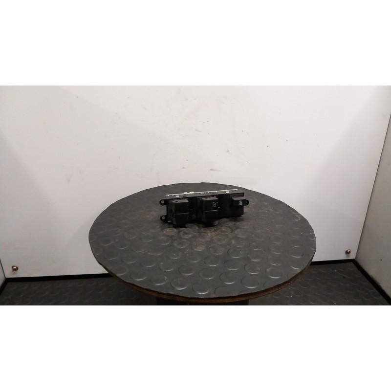 BLOCCO COMANDI ALZACRISTALLI 092 NISSAN QASHQAI (J10E/JJ10E) (09/10-09 K9K 25401BB65B