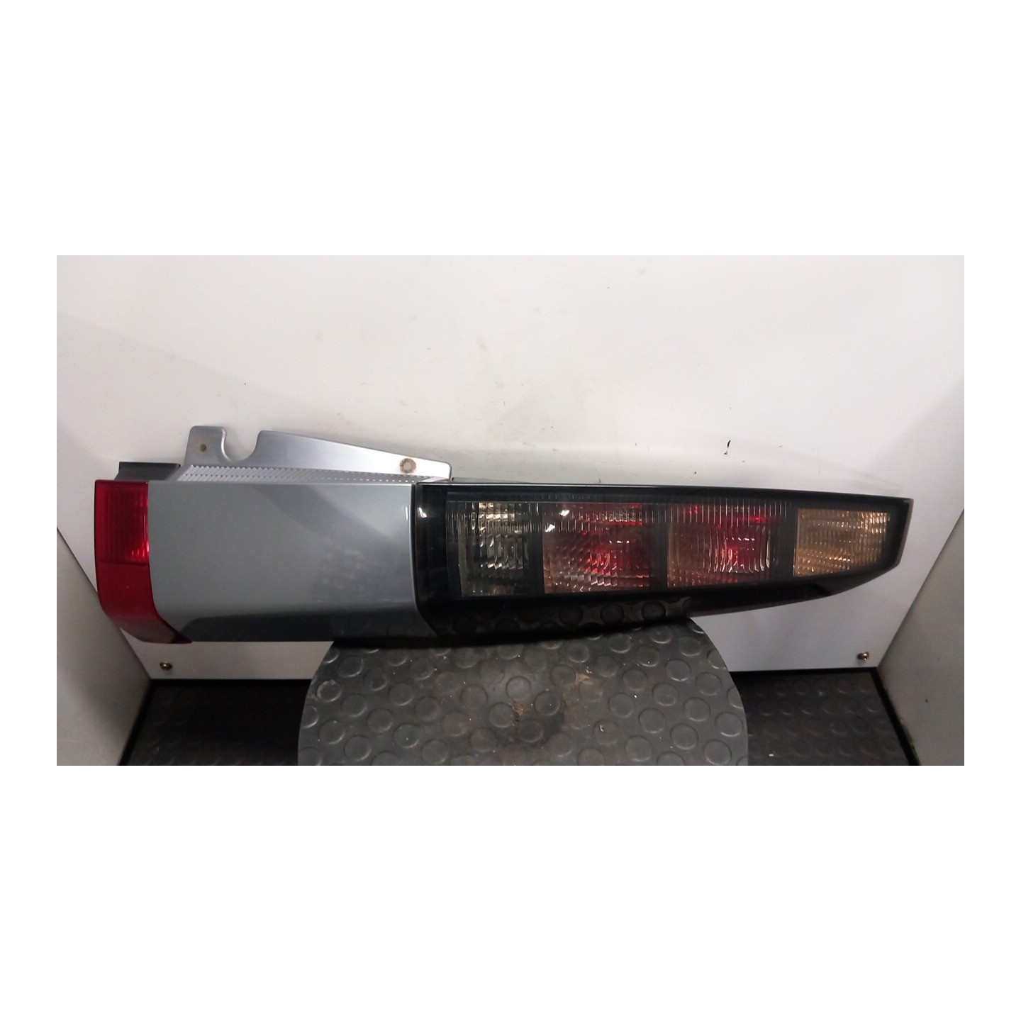 FANALE POST. DX. 099 OPEL MERIVA (X03) (03/03-12/10) Z14XEP 93187880