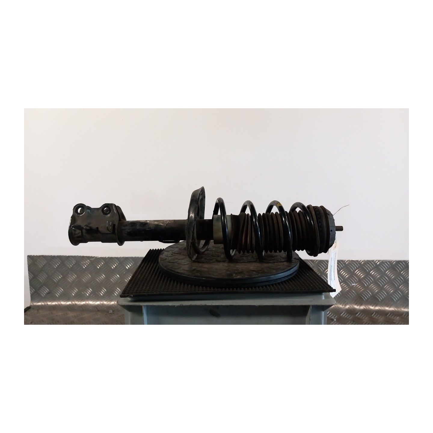 AMMORTIZZATORE ANT. SX. 022 ABARTH GRANDE PUNTO (4A) (09/07-12/10 199A8000 51799994
