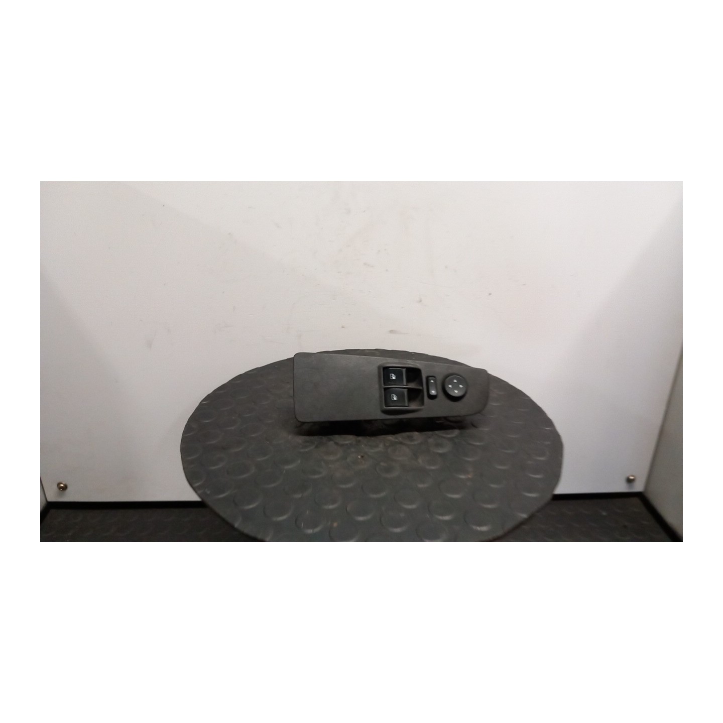 BLOCCO COMANDI ALZACRISTALLI E RETROVISORI EST. SX. 031 FIAT GRANDE PUNTO (2Y) (06/05-12/08 350A1000 735411026