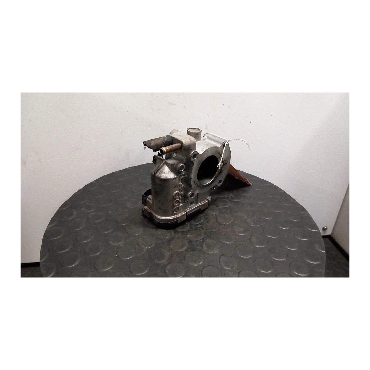 CORPO FARFALLATO 026 TOYOTA AYGO 1A SERIE (04/05-10/14) 1KRFE 222100Q010