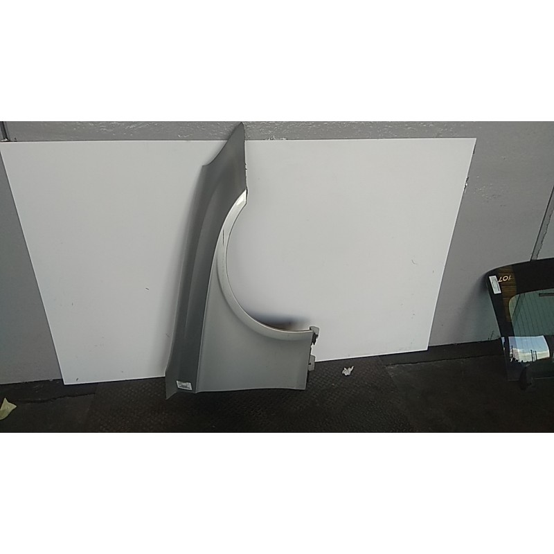 PARAFANGO ANT. DX. 072 MERCEDES-BENZ CLS (C219) (09/04-) 642920 A2198800818