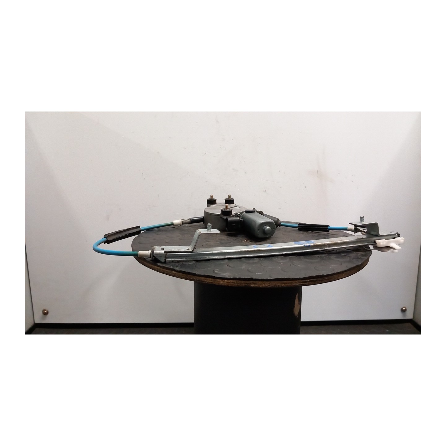 ALZACRISTALLO ELETTR. PORTA POST. SX. 002 FIAT MULTIPLA (1F) (05/04-04/12) 186A8000 46510763