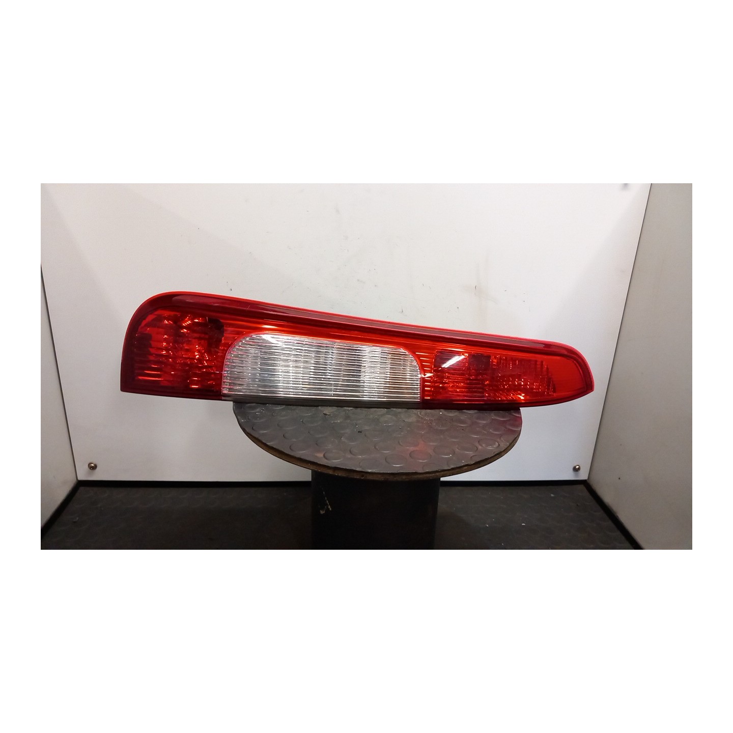 FANALE POST. SX. 047 FORD FOCUS C-MAX (CAP) (10/03-12/08 KKDA 1347455