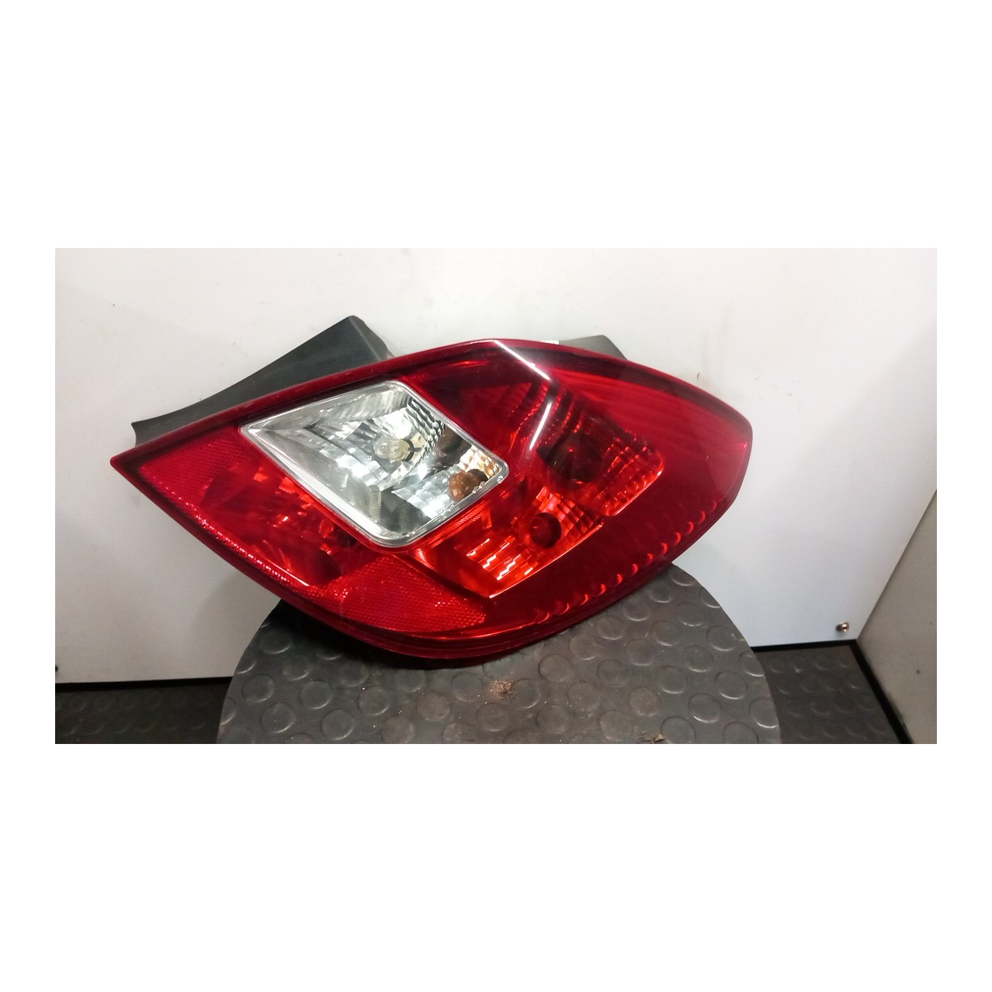 FANALE POST. DX. 055 OPEL CORSA (S07) (01/11-05/15) A14XER 93190951
