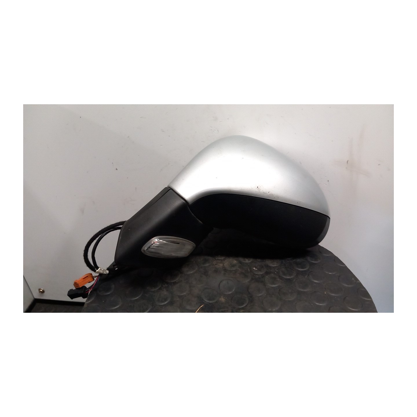 RETROVISORE EST. REGOLAZ. ELETTR. SX. 064 PEUGEOT 207 (04/06-06/09) KFV 8149ZG