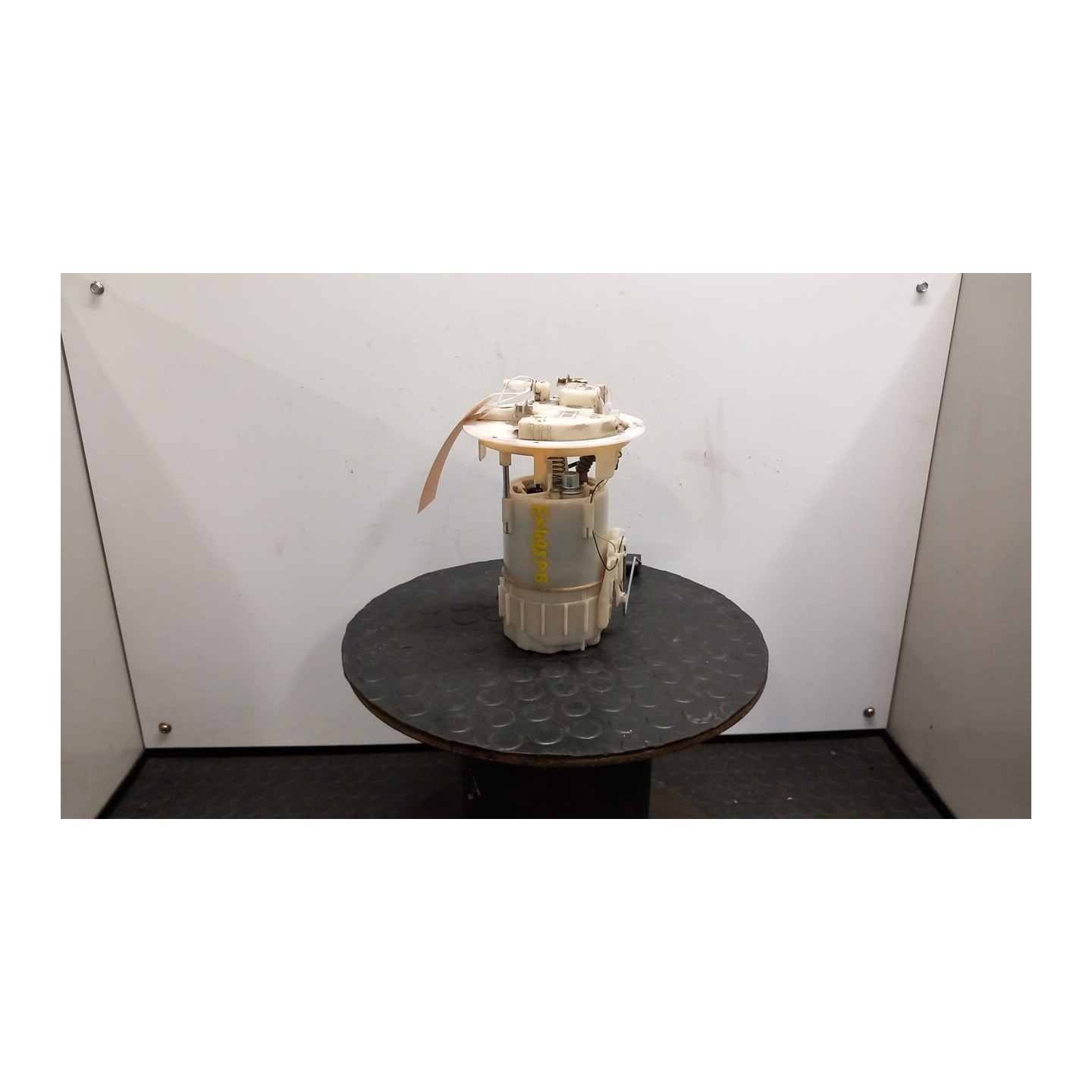 POMPA CARBURANTE C/TRASDUTTORE (GALLEGGIANTE) C/FILTRO CARBURANTE INT. 084 PEUGEOT 208 (01/12-11/15) HM01 9674466980