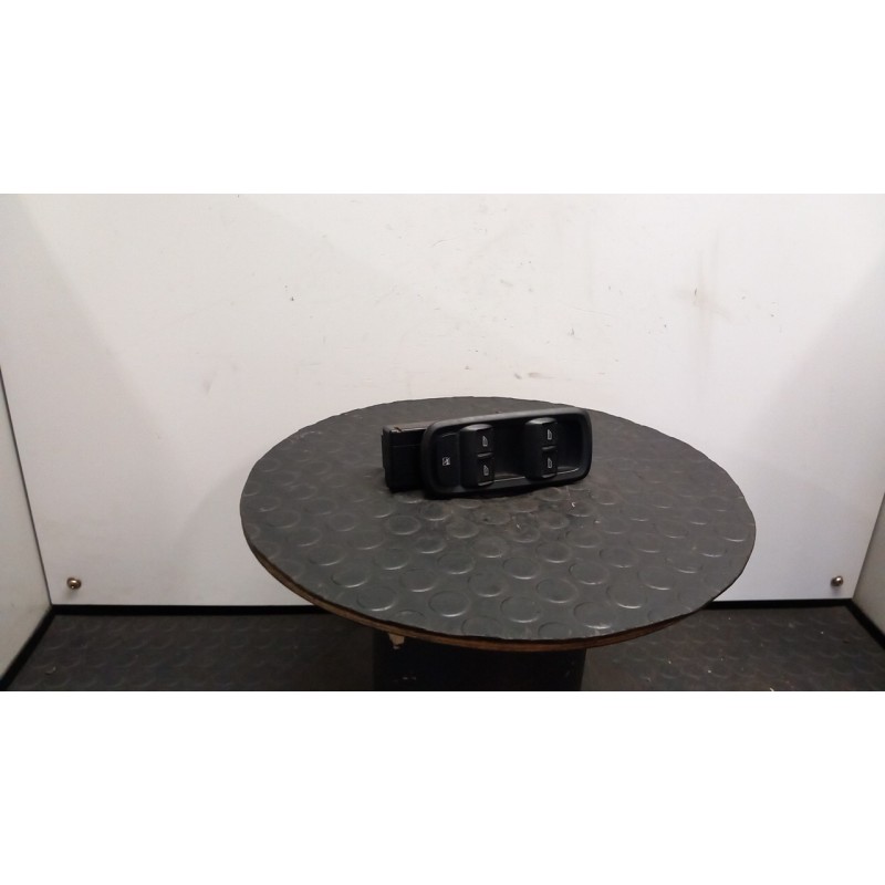 BLOCCO COMANDI ALZACRISTALLI C/FINESTRINI POST. ELETTRICI 023 FORD FIESTA (CB1) (09/08-10/13) RTJB 1547738