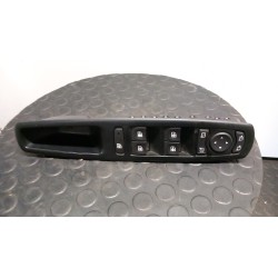 BLOCCO COMANDI ALZACRISTALLI E RETROVISORI EST. 030 RENAULT SCENIC 3A SERIE (04/09-10/13) K9KA6 809610014R