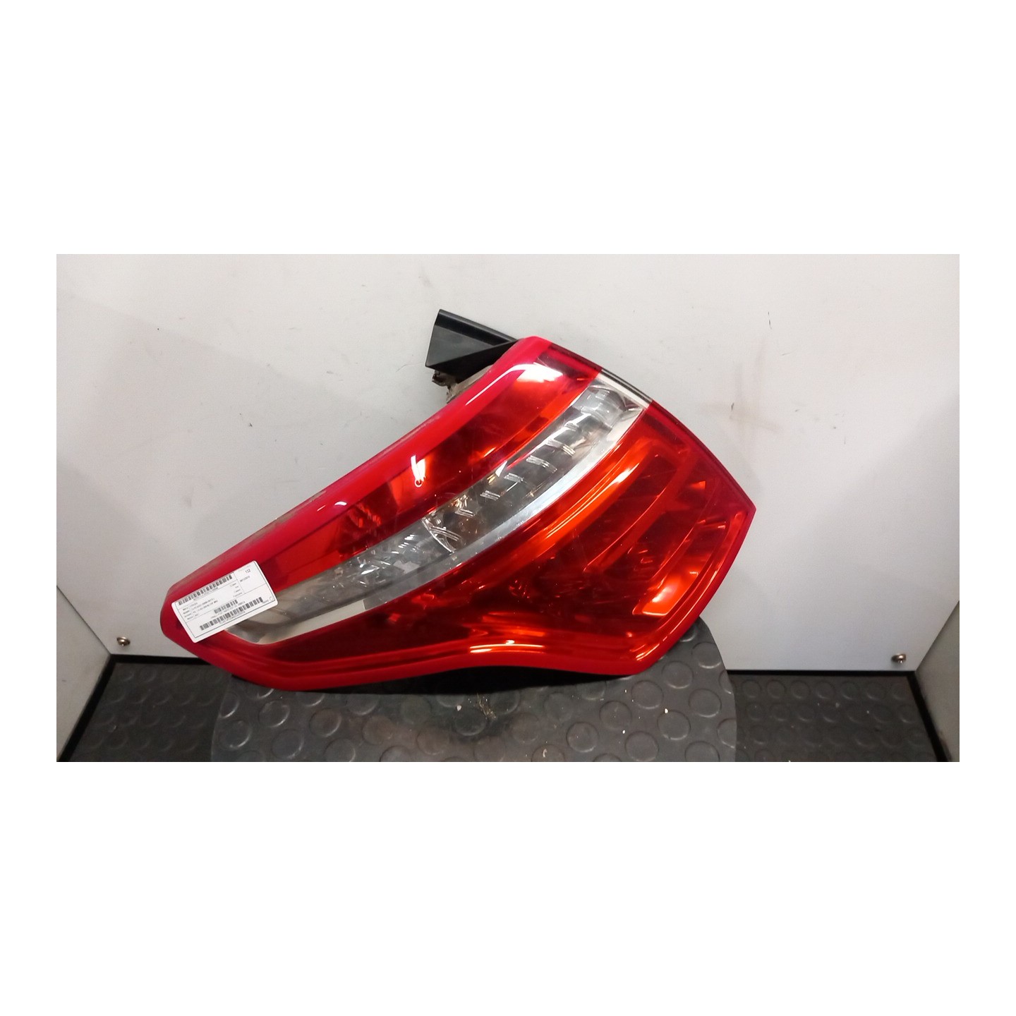 FANALE POST. PARTE EST. SX. 049 CITROEN C4 PICASSO (09/06-08/13) 9HZ 6350CA
