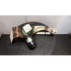 MECCANISMO TERGIPARABREZZA CON MOTORINO BOSCH 064 FIAT PANDA 1A SERIE (03/92-03/04) 187A1000 7607376