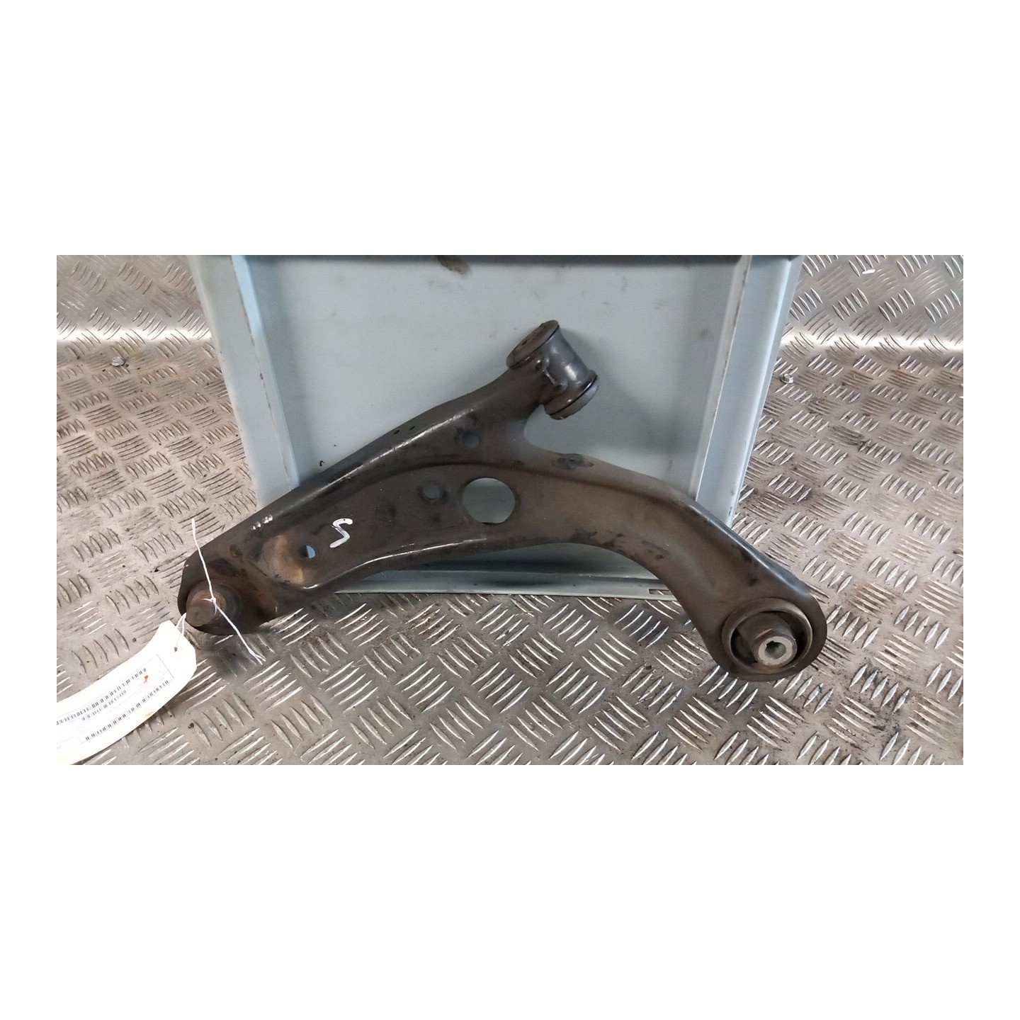 BRACCIO OSCILLANTE SOSP. ANT. SX. 090 FIAT PANDA (4Q) (05/16-03/22) 312A2000 52013960