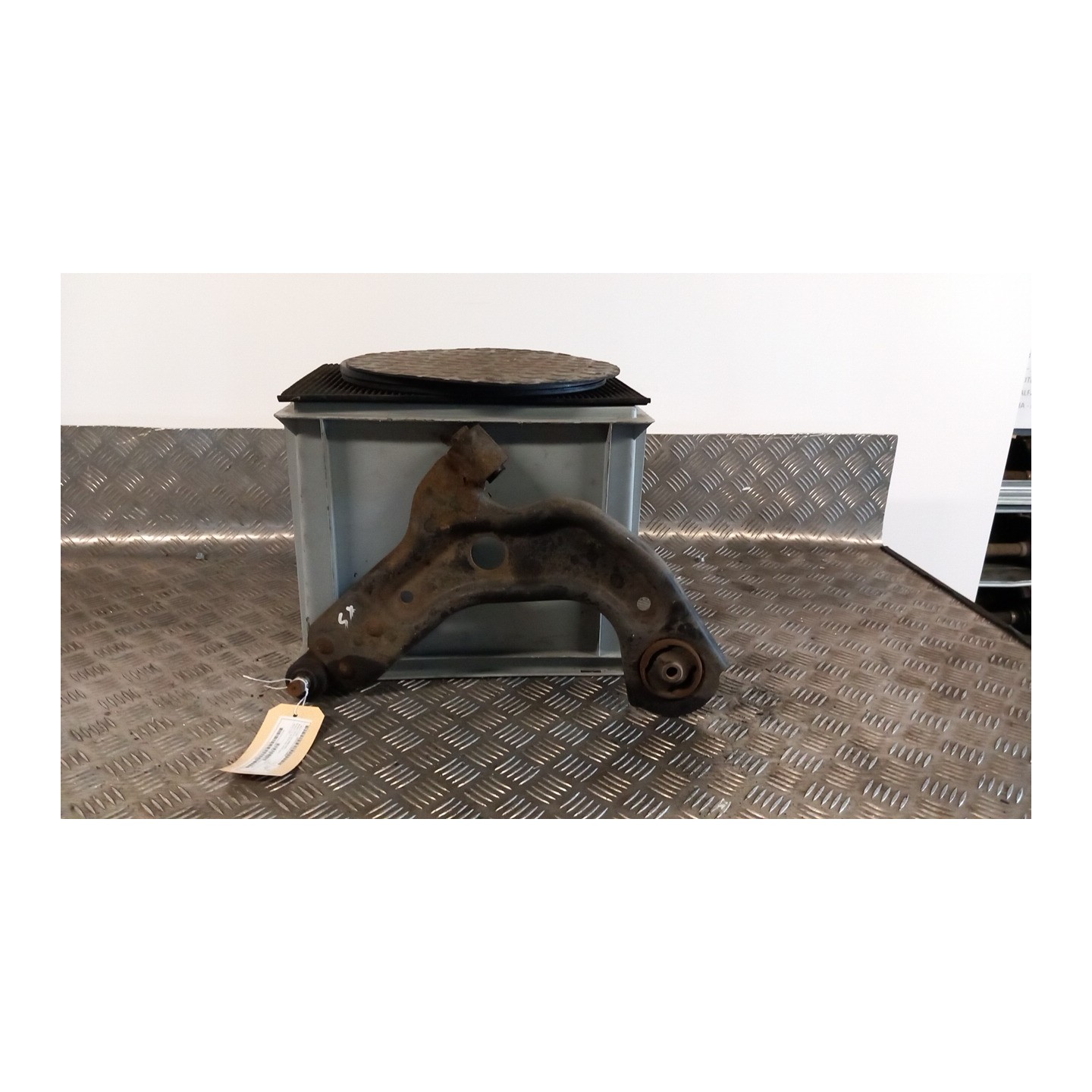 BRACCIO OSCILLANTE SOSP. ANT. C/SERVOSTERZO SX. 048 FORD FIESTA (DX) (09/99-02/02) DHF 1710796