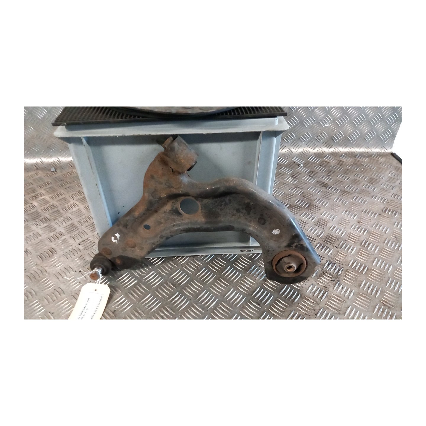 BRACCIO OSCILLANTE SOSP. ANT. C/SERVOSTERZO SX. 048 FORD FIESTA (DX) (09/99-02/02) DHF 1710796