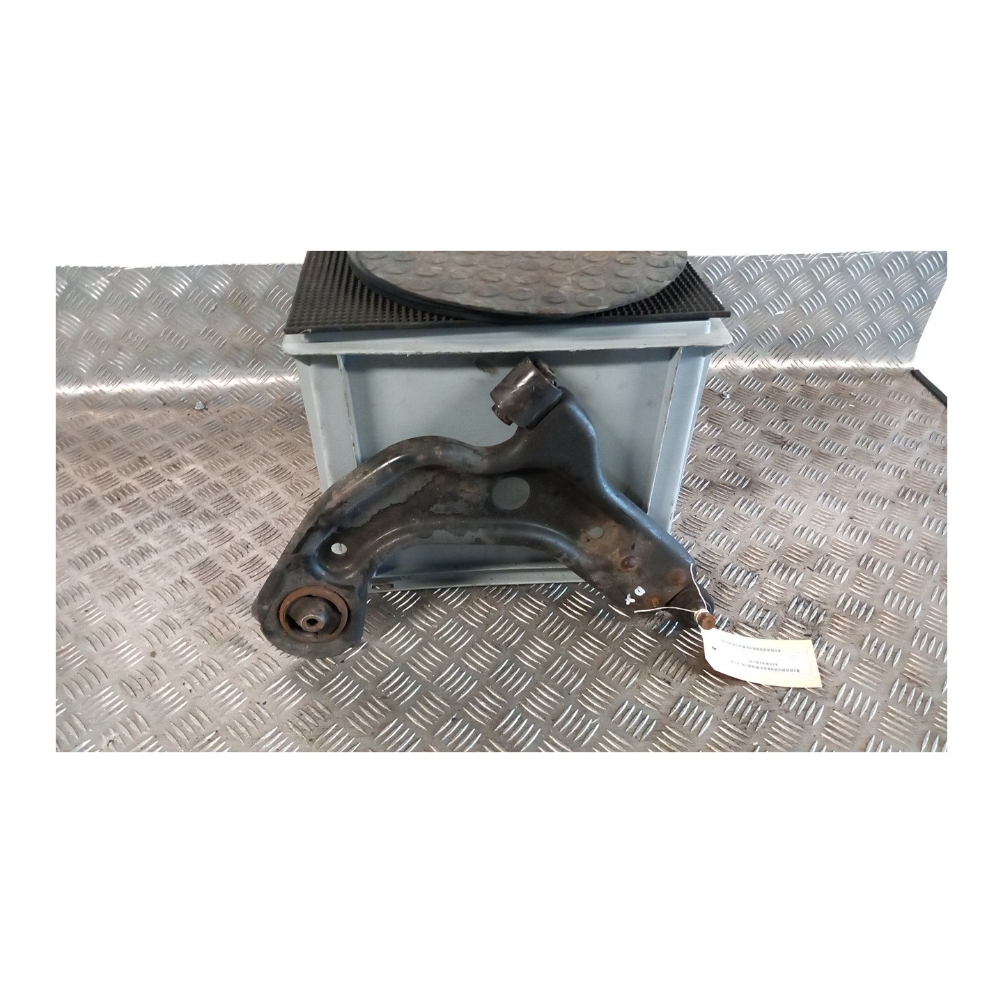 BRACCIO OSCILLANTE SOSP. ANT. C/SERVOSTERZO DX. 049 FORD FIESTA (DX) (09/99-02/02) DHF 1710792