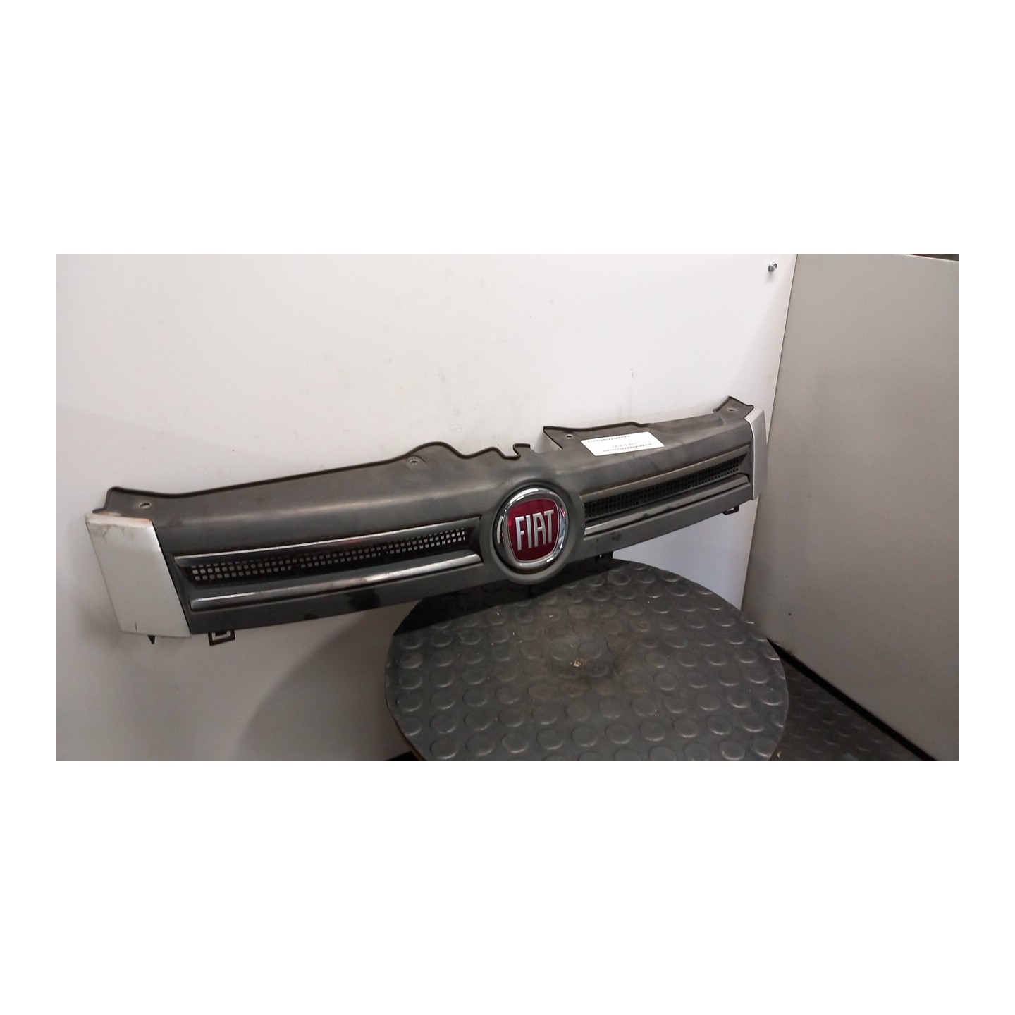 GRIGLIA 093 FIAT PANDA (2Q) (09/03-12/10) 188A4000 735363745