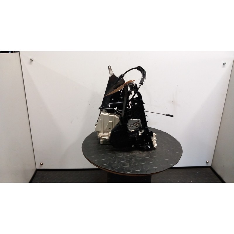 SERRATURA PORTA ANT. C/TIRANTI SX. 007 MERCEDES-BENZ CLASSE A (W/C169) (07/04-04/13 266920 A1697203535