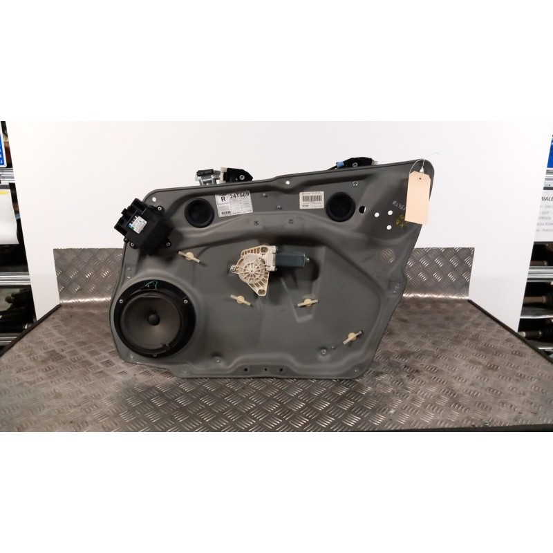 ALZACRISTALLO ELETTR. PORTA ANT. DX. 009 MERCEDES-BENZ CLASSE A (W/C169) (07/04-04/13 266920 A1697203279