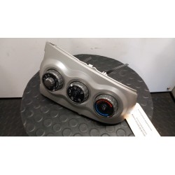 BLOCCO COMANDO CLIMATIZZAZIONE 014 TOYOTA YARIS (11/05-02/12) 1KRFE 559000D210B0