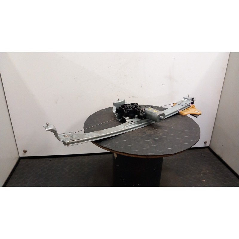 ALZACRISTALLO ELETTR. PORTA ANT. DX. 024 RENAULT CAPTUR (04/13-09/17) K9KB6 807200713R