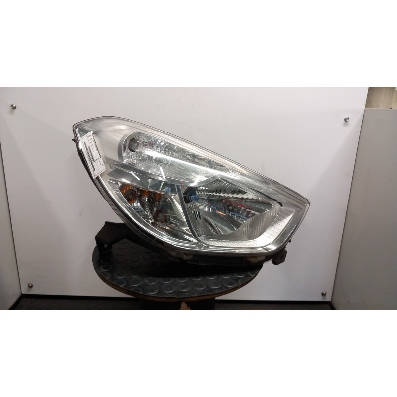 PROIETTORE DX. 049 DACIA DOKKER (11/12-02/17) K7MA8 260109545R