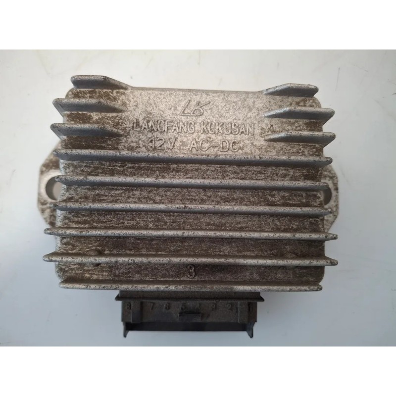 Regolatore tensione Piaggio Liberty 50 2T (E2) (09-16) Liberty 50 2T RST 